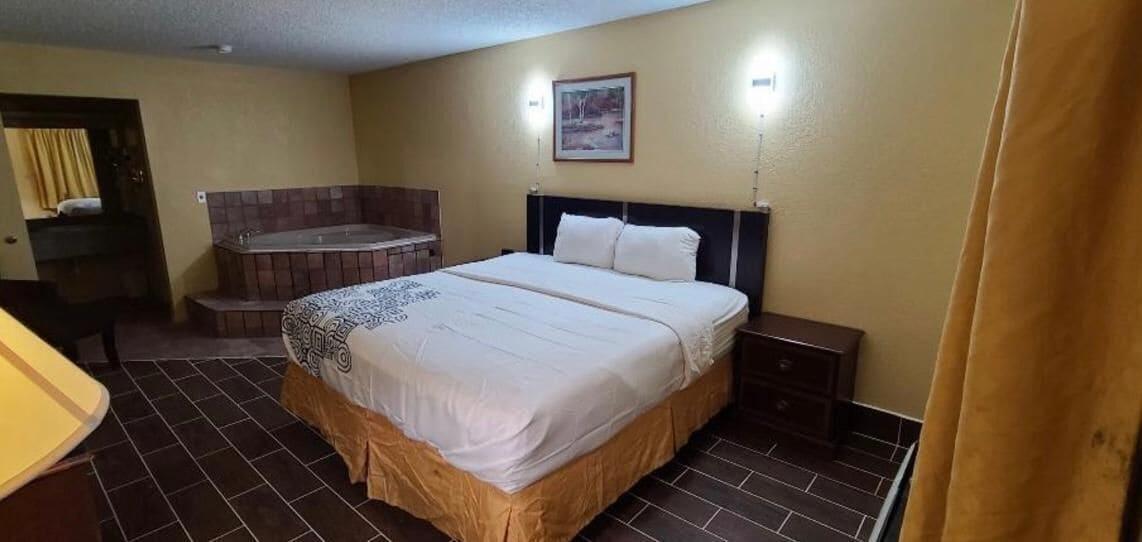 Travelodge By Wyndham טולסה מראה חיצוני תמונה